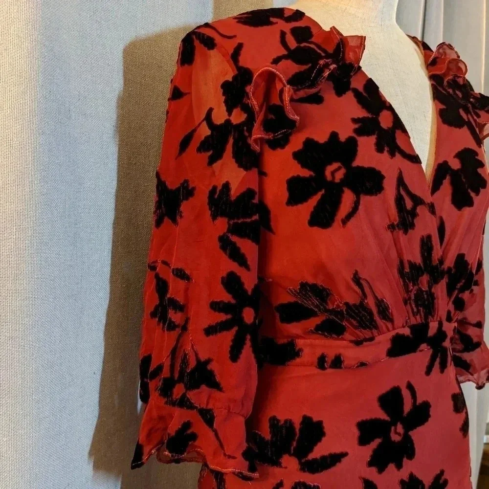 Saloni Red Chiffon V Maxi Dress Black Velvet Flowers Size 2 Edith Devor
